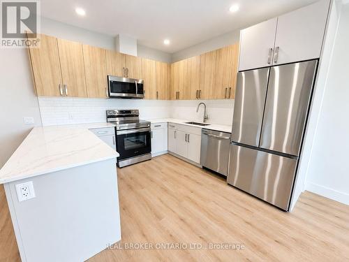 504 - 8 HUTT LANE , Thorold, Ontario L2V 0R5 2
