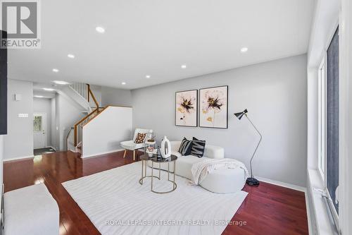 2254 Silverado Crescent, Ottawa, ON 