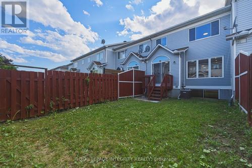2254 Silverado Crescent, Ottawa, ON 