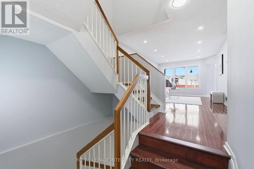 2254 Silverado Crescent, Ottawa, ON 