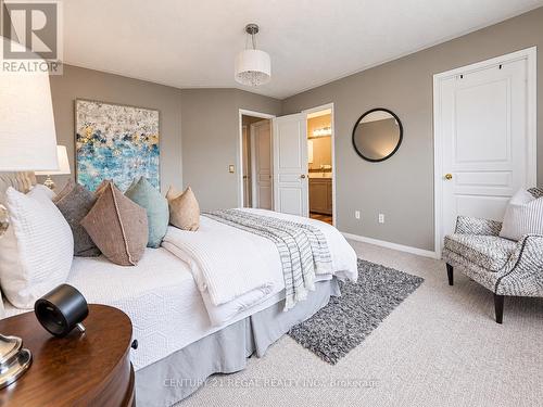 46 Blacksmith Lane, Whitby, ON 