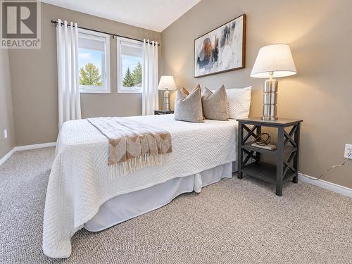 46 Blacksmith Lane, Whitby, ON 