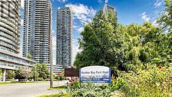 4706 - 2200 LAKE SHORE BOULEVARD W Toronto, ON M8V 1A4