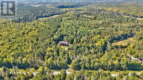 25 mins to Almonte and 45 mins Kanata - 2467 Darling Road, Lanark Highlands, ON 