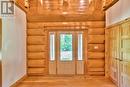 Grand foyer 22' high ceiling and walk-in closet - 2467 Darling Road, Lanark Highlands, ON 
