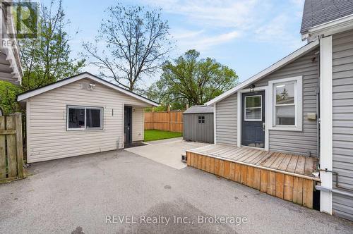 15 Phipps Street, Fort Erie (Central), ON 