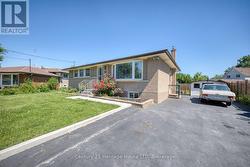 BASEMENT - 37 CORONATION BOULEVARD St. Catharines (Grapeview), ON L2S 2V2
