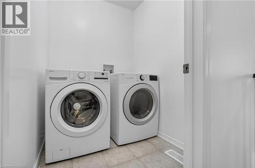 Upper Laundry - 116 Bailey Drive, Cambridge, ON 