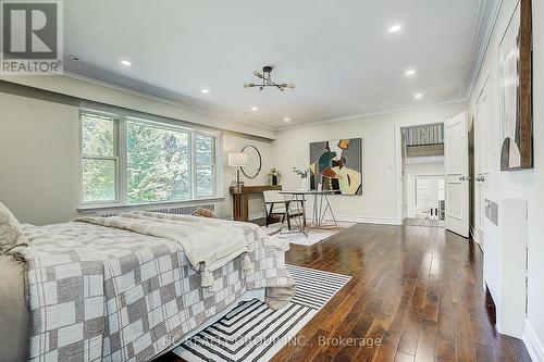 19 Lower Links Road, Toronto, ON 