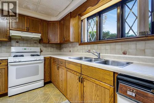 5 Lucy Crescent, Leamington, ON 