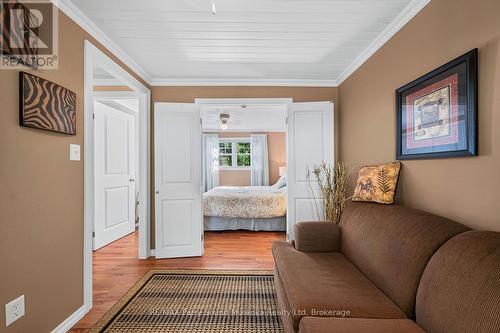2 Robins Nest Lane, Mckellar, ON 