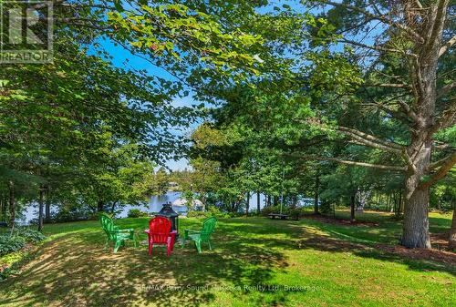 2 Robins Nest Lane, Mckellar, ON 