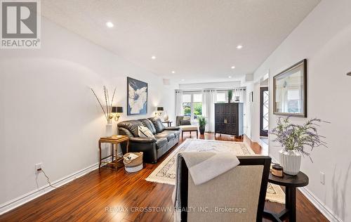 194 Caproni Drive, Vaughan, ON 
