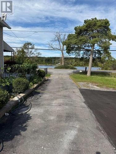 326 GLEN MILLER ROAD , Quinte West, Ontario K8V 5P8 4