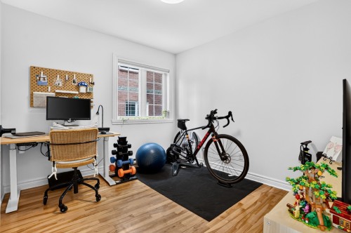 Chambre à coucher - 16096 Rue Forsyth, Montréal (Rivière-Des-Prairies/Pointe-Aux-Trembles), QC 