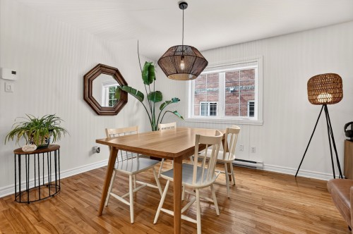 Salle à manger - 16096 Rue Forsyth, Montréal (Rivière-Des-Prairies/Pointe-Aux-Trembles), QC 