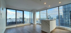 1907-720 Rue St-Jacques Montréal (Ville-Marie), QC H3C 1E9