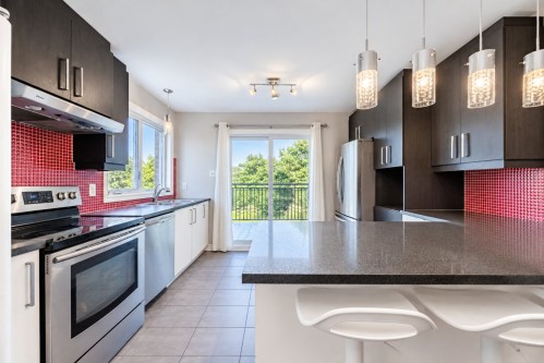 Cuisine - 3-8135 Rue De Londres, Brossard, QC 