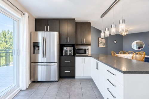 Cuisine - 3-8135 Rue De Londres, Brossard, QC 