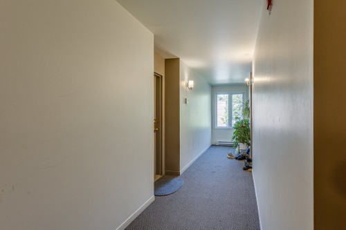 Corridor - 1950 Rue St-Jacques, Montréal (Le Sud-Ouest), QC 