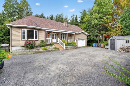 Extérieur - 8  - 8A Rue Du Joli-Bourg, Sainte-Marguerite-Du-Lac-Masson, QC 