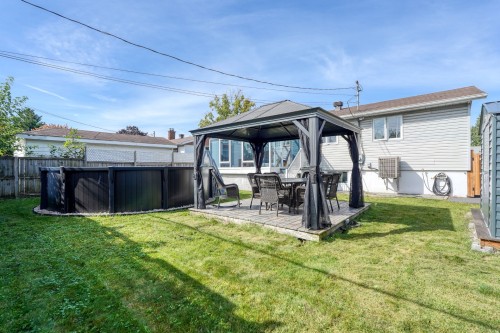 Jardin - 6205 Rue Poitras, Brossard, QC 