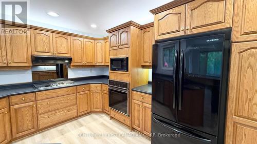 80 ROLLSCOURT PLACE , London North (North K), Ontario N6G 1M2 4