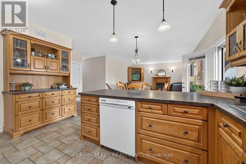 653 Peter Street, Strathroy-Caradoc (Melbourne), ON 