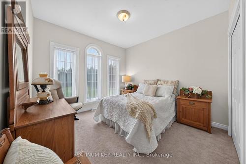 653 Peter Street, Strathroy-Caradoc (Melbourne), ON 