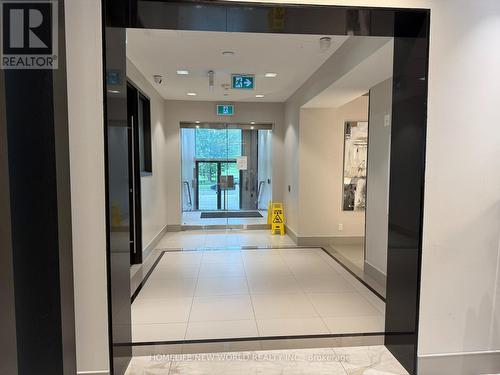 1406 - 32 Forest Manor Road, Toronto, ON 