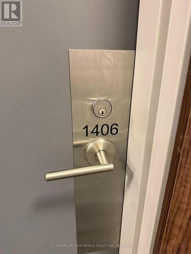 1406 - 32 Forest Manor Road, Toronto, ON 