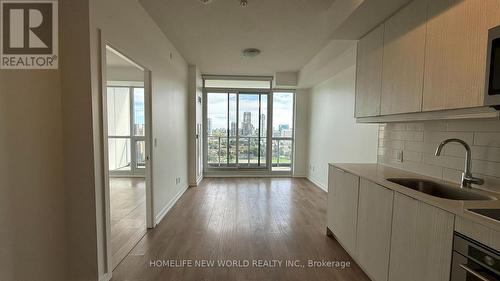 1406 - 32 Forest Manor Road, Toronto, ON 