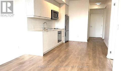 1406 - 32 Forest Manor Road, Toronto, ON 