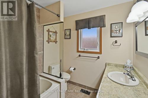 4 pc bath with deep tub - 53 Pearson Road, Welland (Cooks Mills), ON 