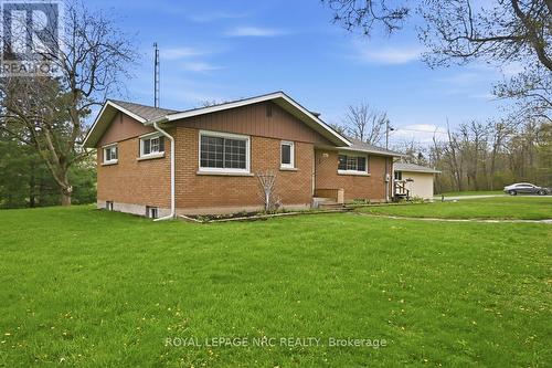 side view - 53 Pearson Road, Welland (Cooks Mills), ON 