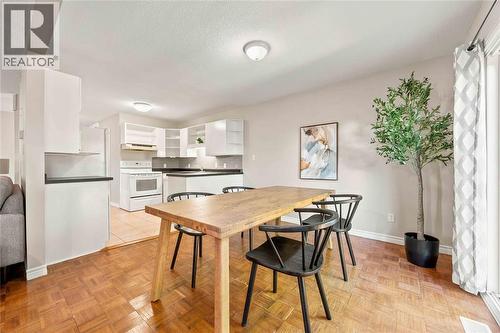 1593 Murphy Road, Sarnia, ON 