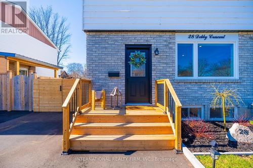 28 Debby Crescent, Brantford, ON 