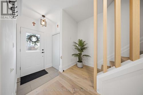 28 Debby Crescent, Brantford, ON 