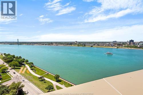 1225 Riverside Drive West Unit# 803, Windsor, ON 