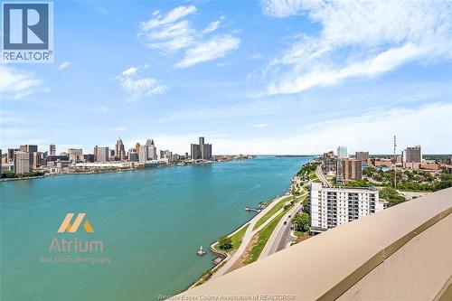 1225 Riverside Drive West Unit# 803, Windsor, ON 