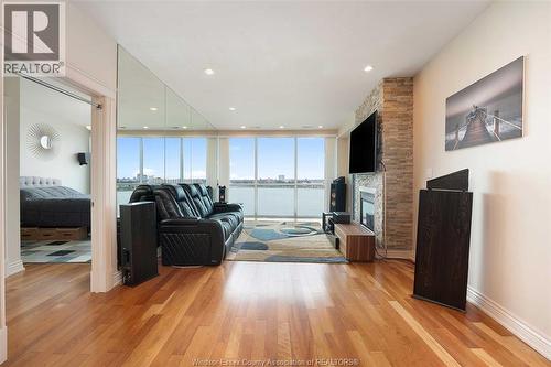 1225 Riverside Drive West Unit# 803, Windsor, ON 