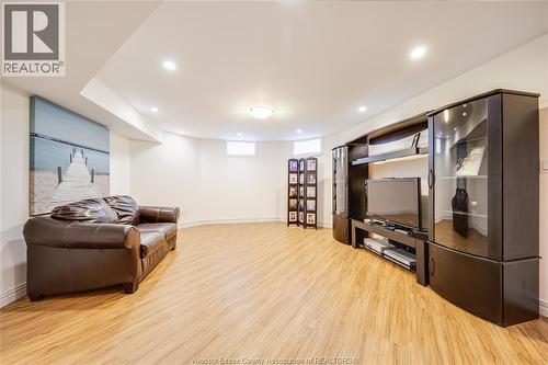 498 Clydesdale, Lakeshore, ON 