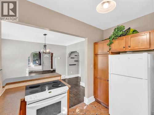 1396 Moy Avenue, Windsor, ON 