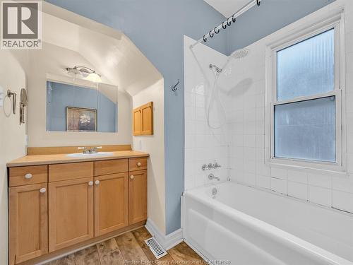 1396 Moy Avenue, Windsor, ON 