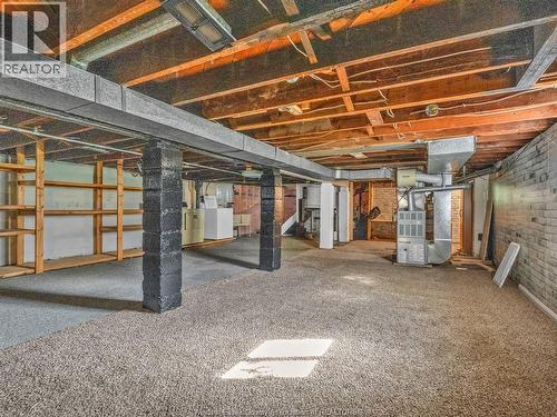 1396 Moy Avenue, Windsor, ON 