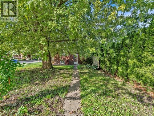 1396 Moy Avenue, Windsor, ON 