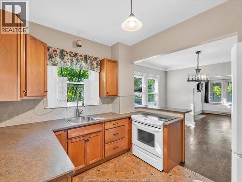 1396 Moy Avenue, Windsor, ON 