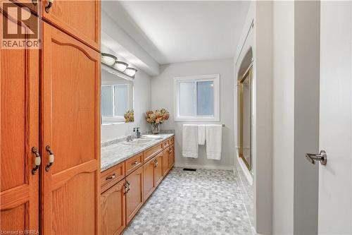 24 Elliott Avenue, Brantford, ON 