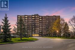 710 - 66 GREENVIEW DRIVE Kingston (Central City West), ON K7M 7C5