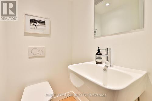 Penthouse 2 - 225 Brunswick Avenue, Toronto, ON 